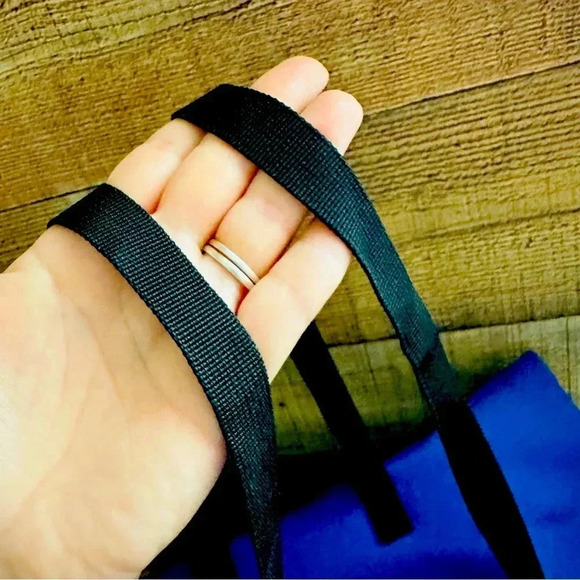 Unisex NWOT ON Cloud Running Ambassador/Marketing Bag - Picture 7 of 8